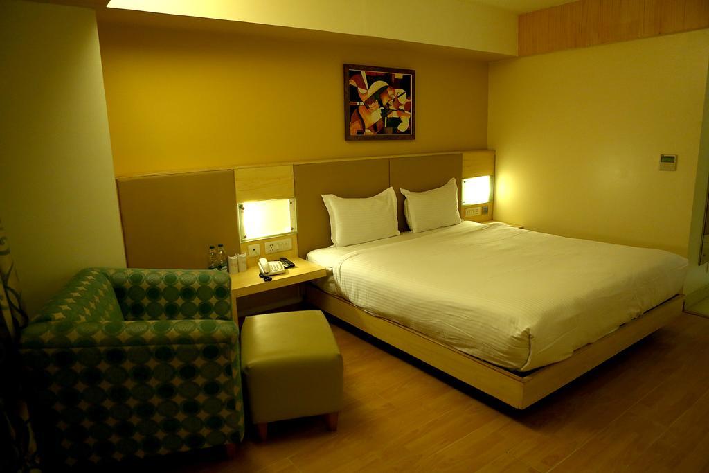 Park Maple Amritsar Exterior foto